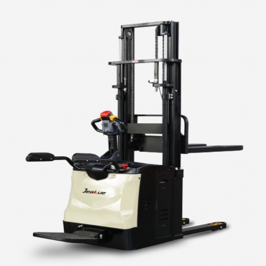 2.0T Electric Stacker